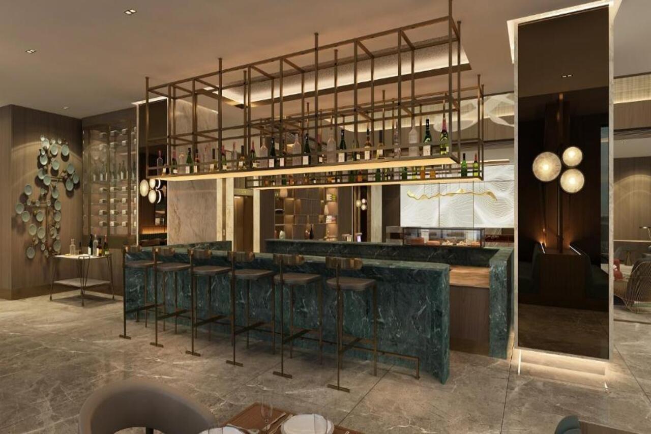 Izmir Marriott Hotel Exteriör bild The bar at the hotel