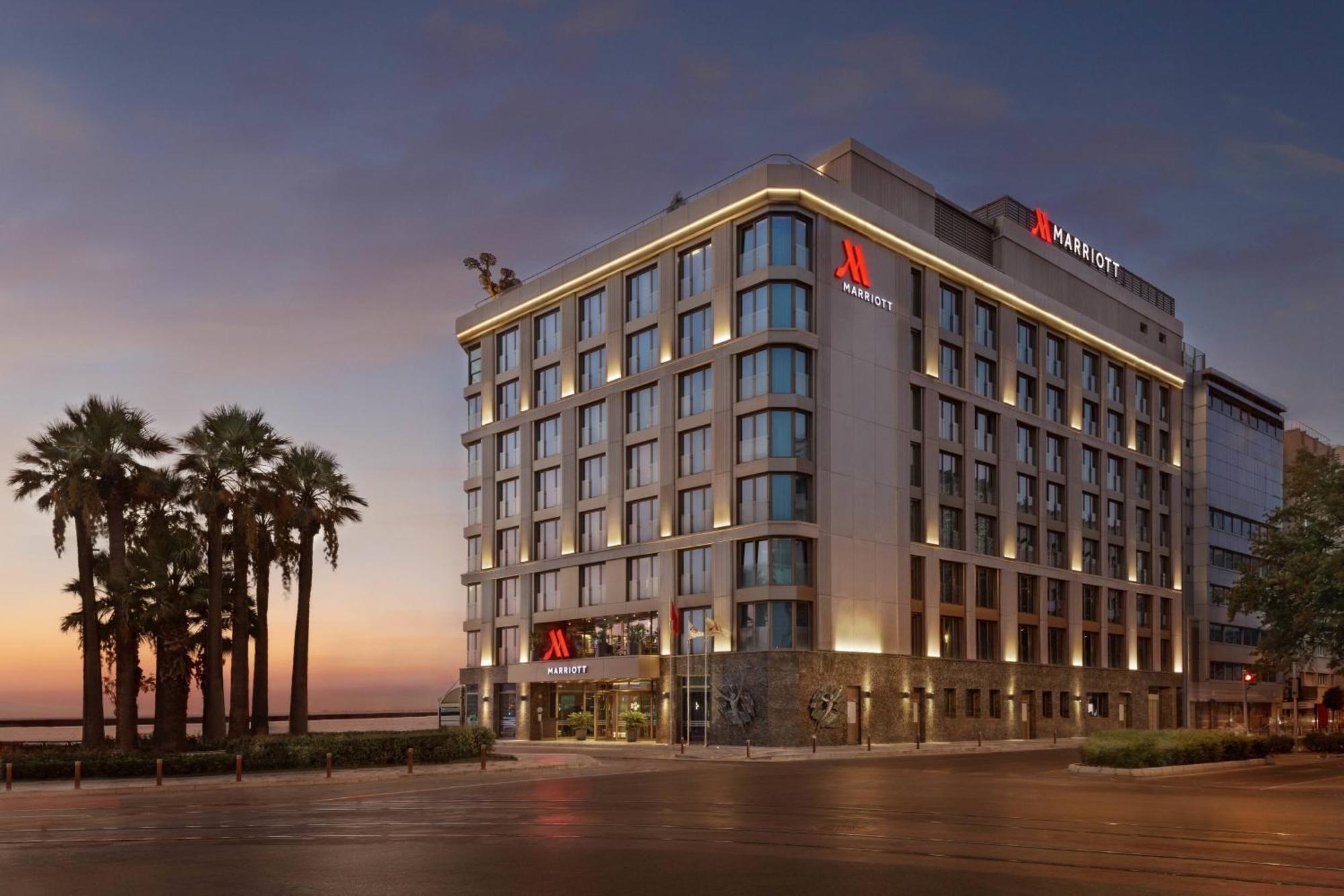 Izmir Marriott Hotel Exteriör bild Marriott Alexandria